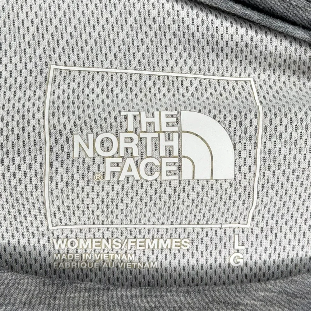 THE NORTH FACE Vyrtue Performance Crop Top Gray Boxy Short Sleeve Women's Large - Picture 4 of 7